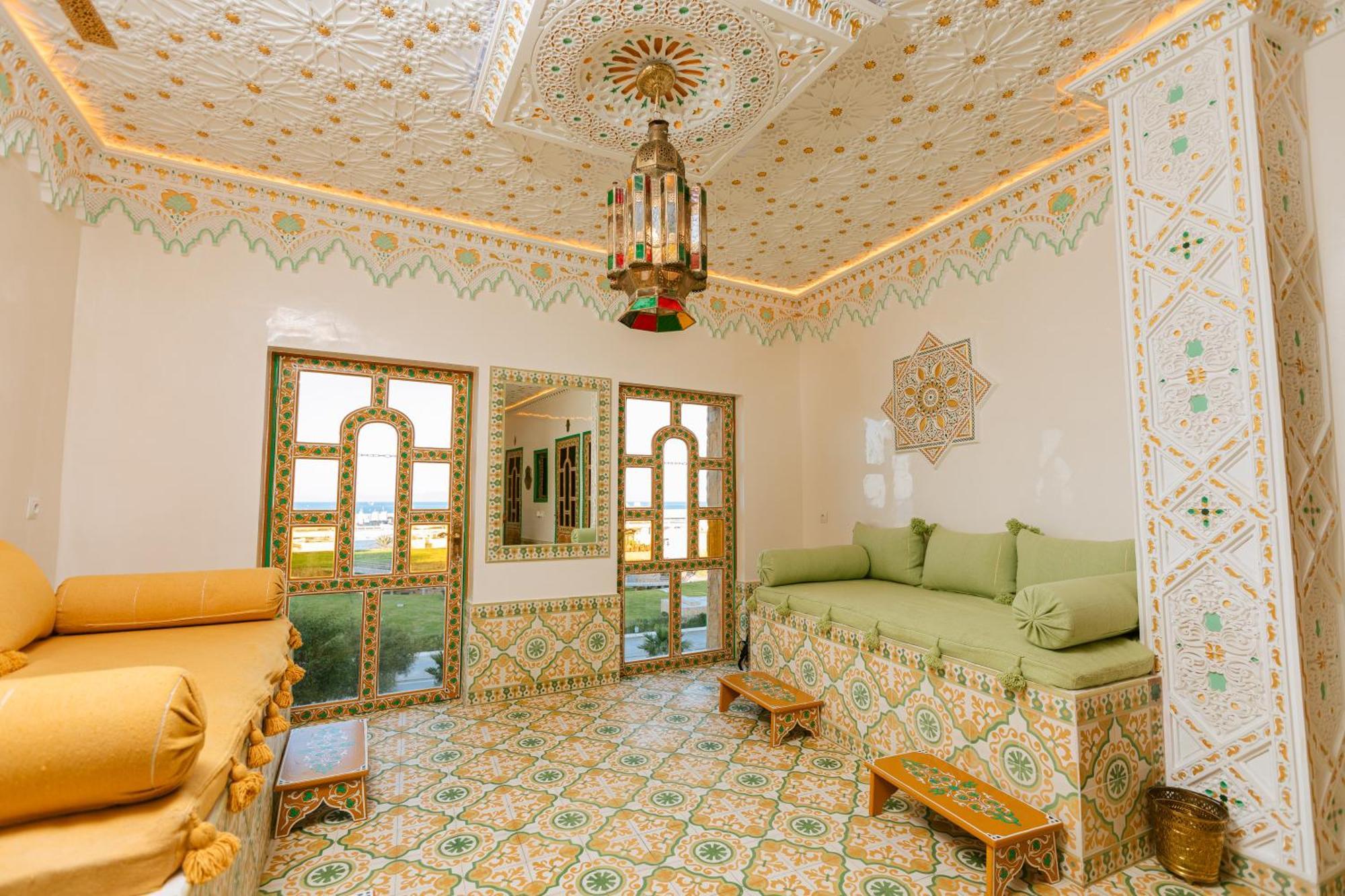 Colorful Traditional Riad W/Views Of Spain Танжер Екстер'єр фото