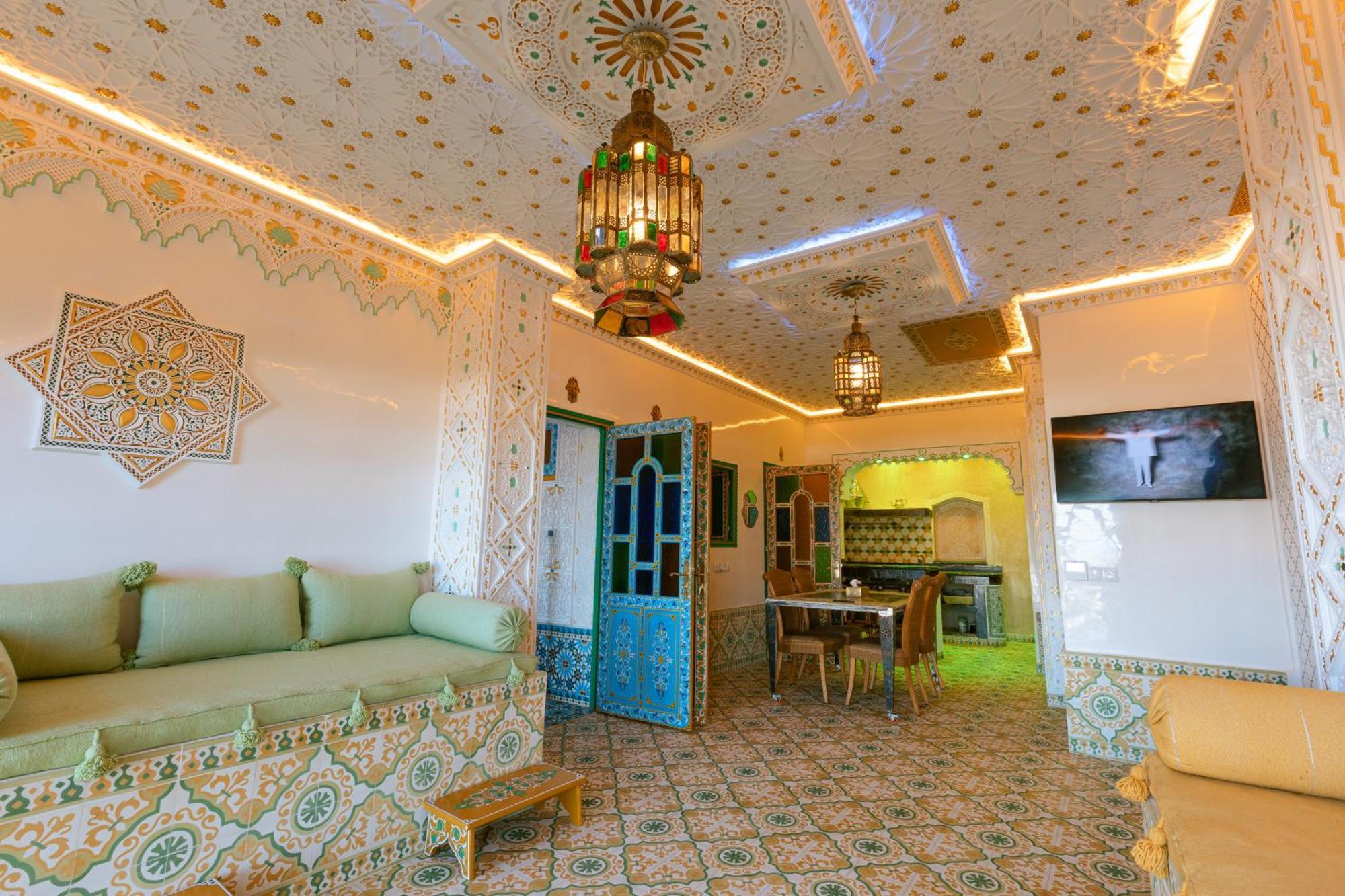 Colorful Traditional Riad W/Views Of Spain Танжер Екстер'єр фото