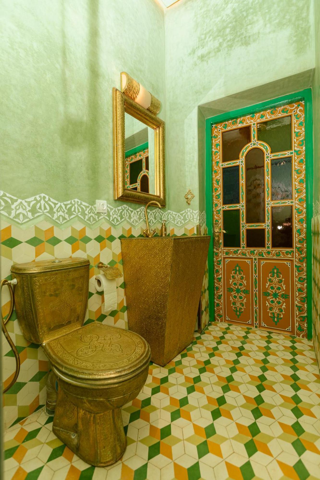 Colorful Traditional Riad W/Views Of Spain Танжер Екстер'єр фото