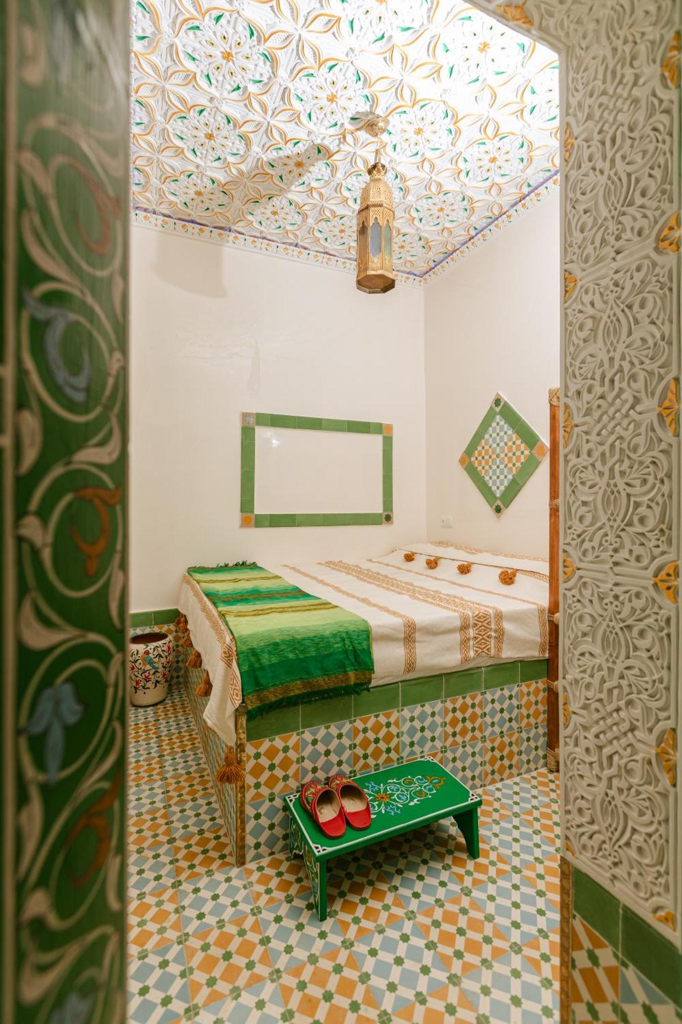 Colorful Traditional Riad W/Views Of Spain Танжер Екстер'єр фото